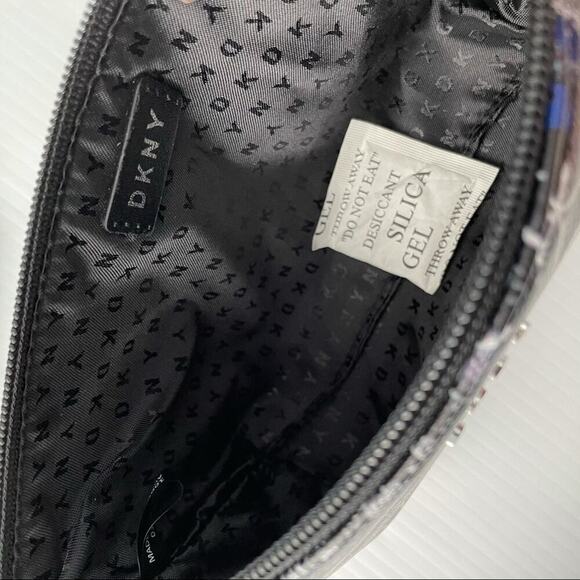 🆕 DKNY graffiti print pouch streetwear style - Picture 10 of 12